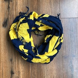 Michigan Scarf